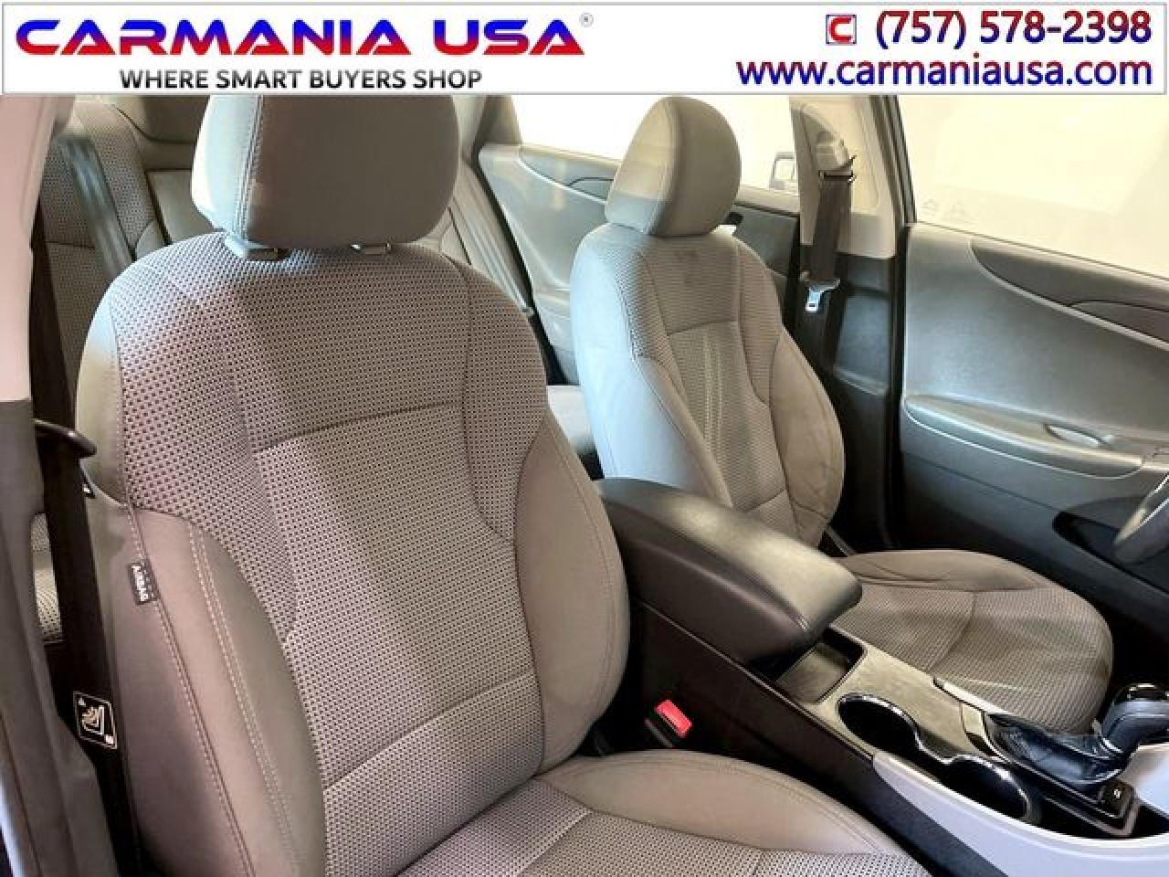 2012 HYUNDAI SONATA
