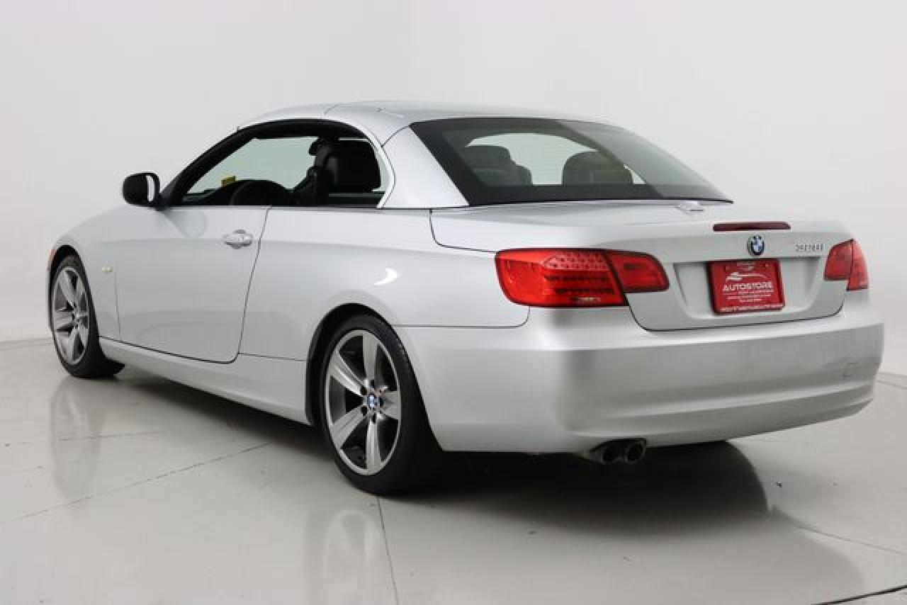 2011 BMW 3 SERIES