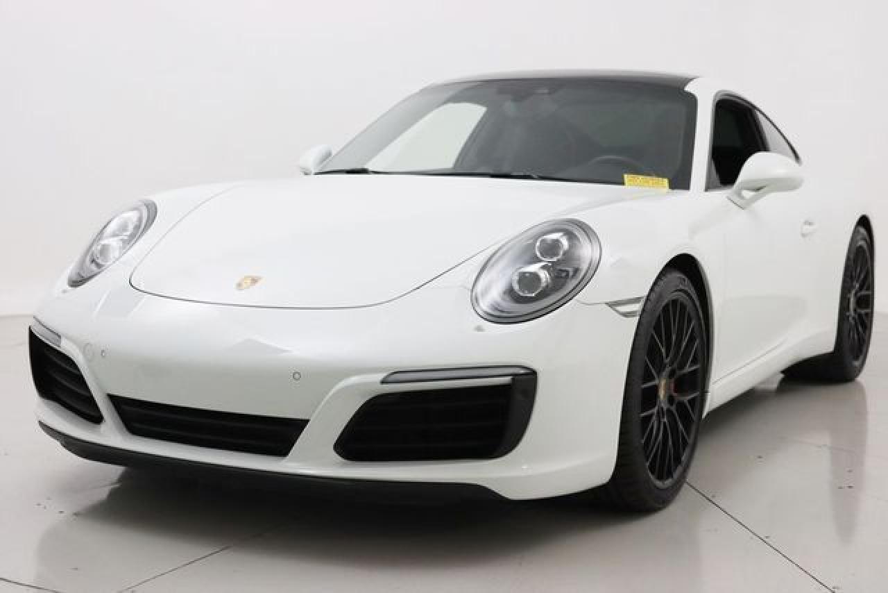 2017 PORSCHE 911