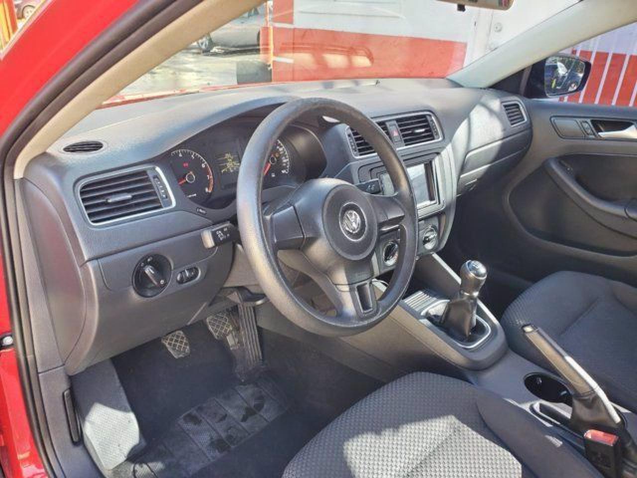 2014 VOLKSWAGEN JETTA