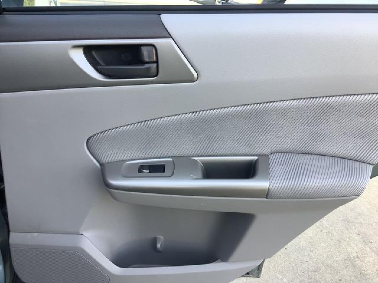 2010 SUBARU FORESTER