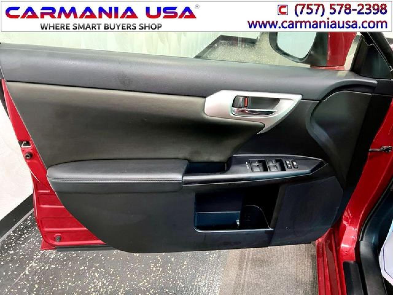 2013 LEXUS CT 200