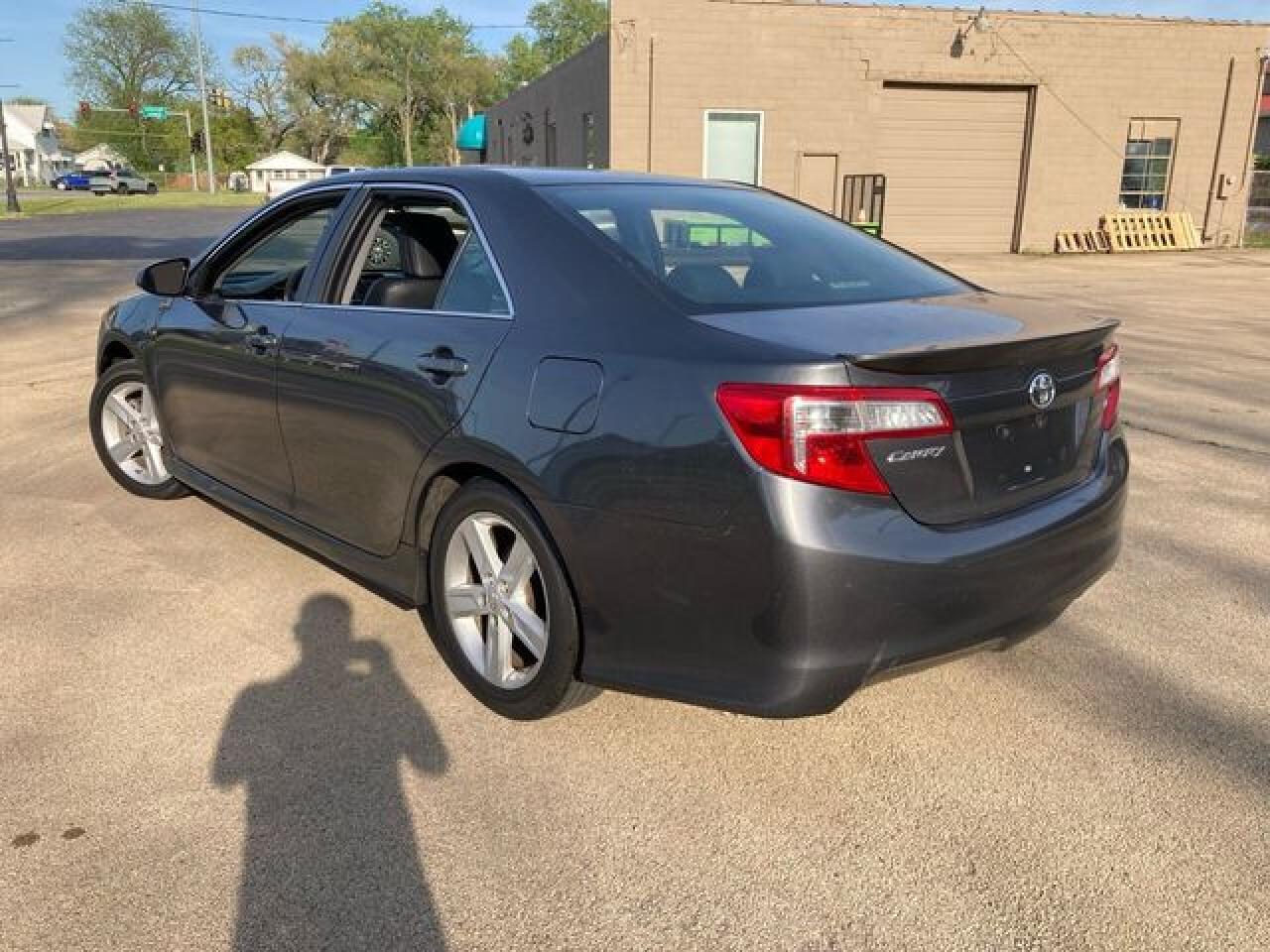 2012 TOYOTA CAMRY