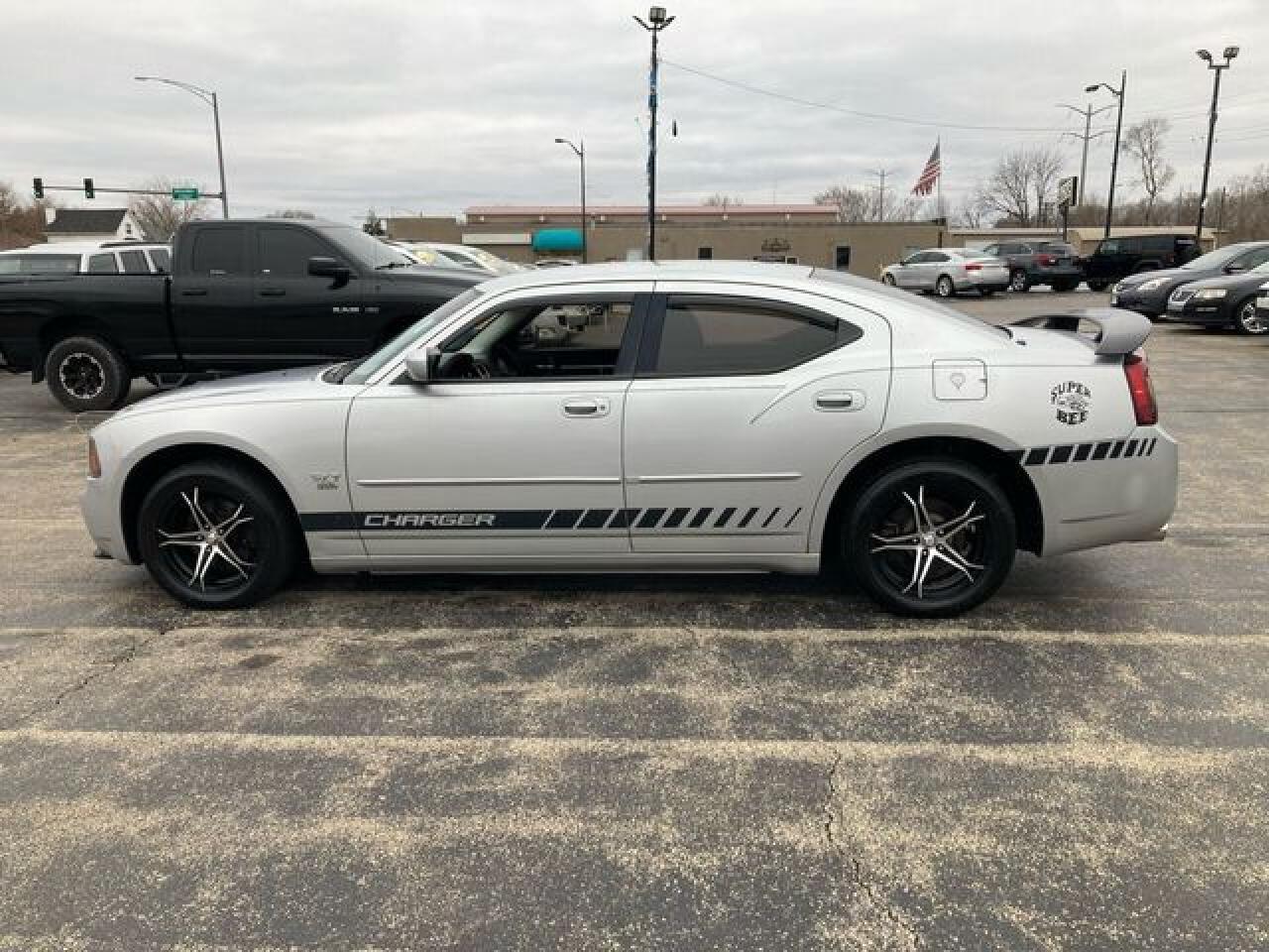 2010 DODGE CHARGER