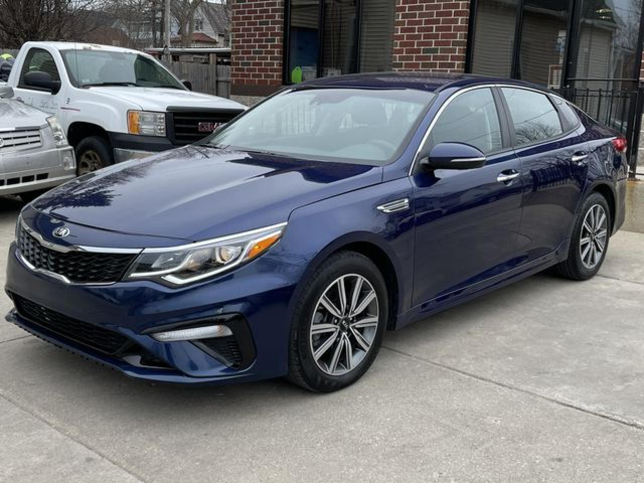 2019 KIA OPTIMA