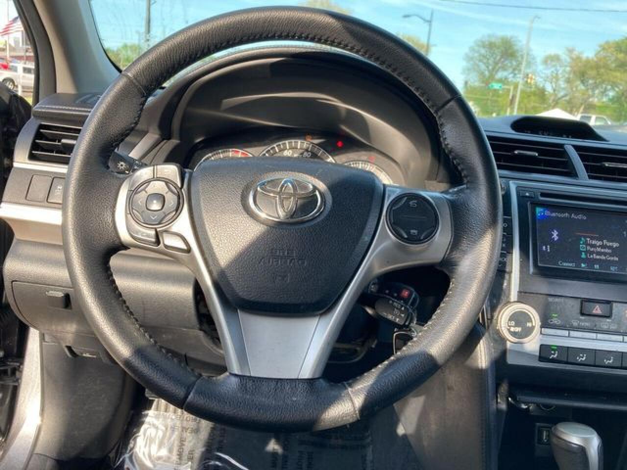 2012 TOYOTA CAMRY