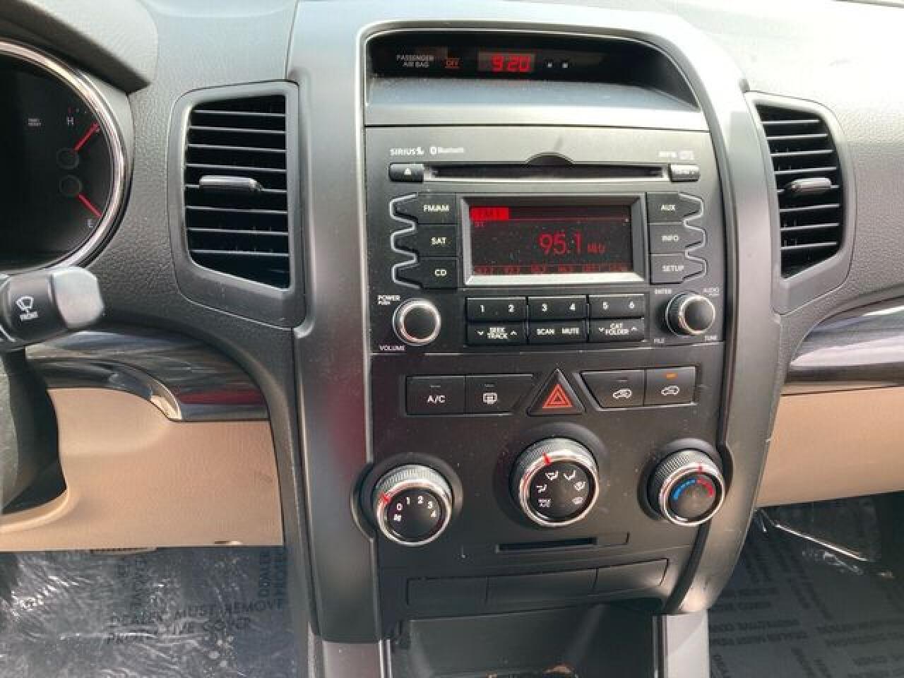 2012 KIA SORENTO