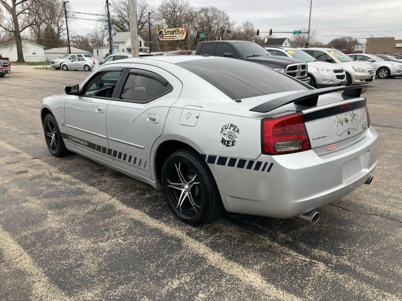 2010 DODGE CHARGER