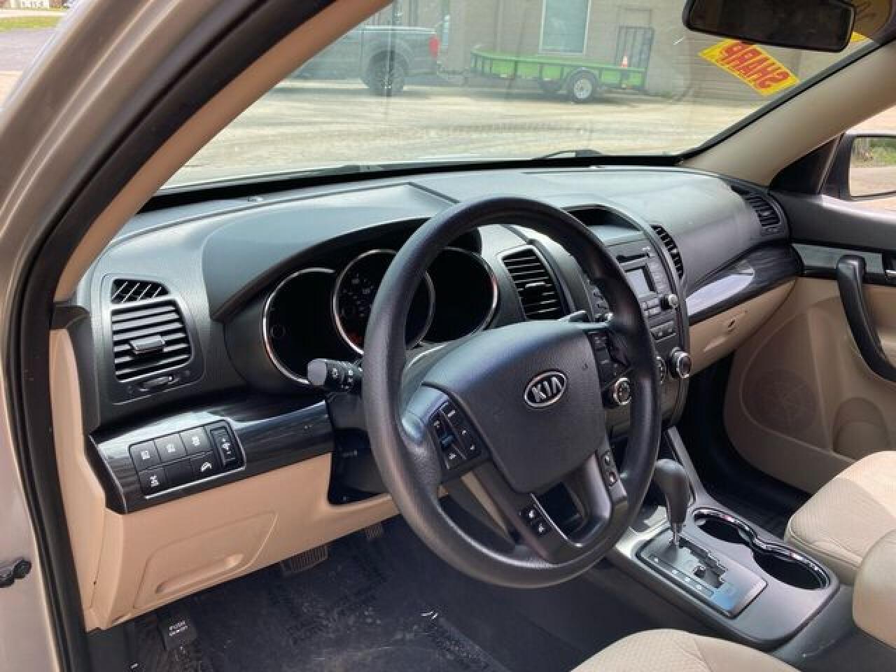2012 KIA SORENTO