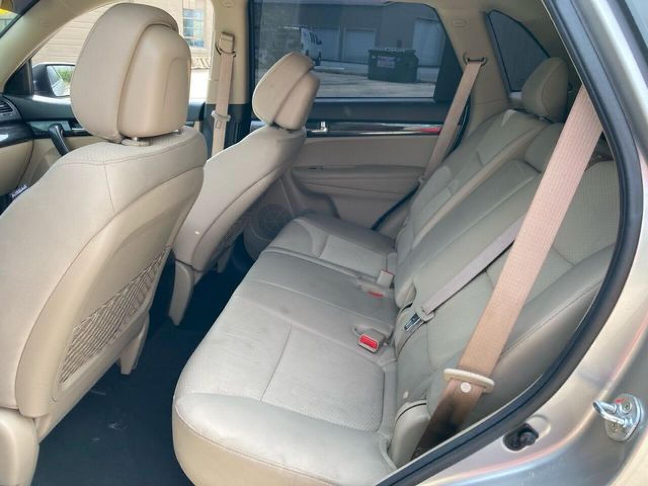 2012 KIA SORENTO