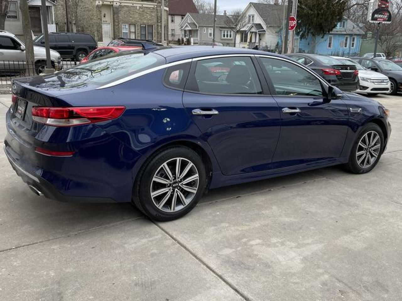 2019 KIA OPTIMA