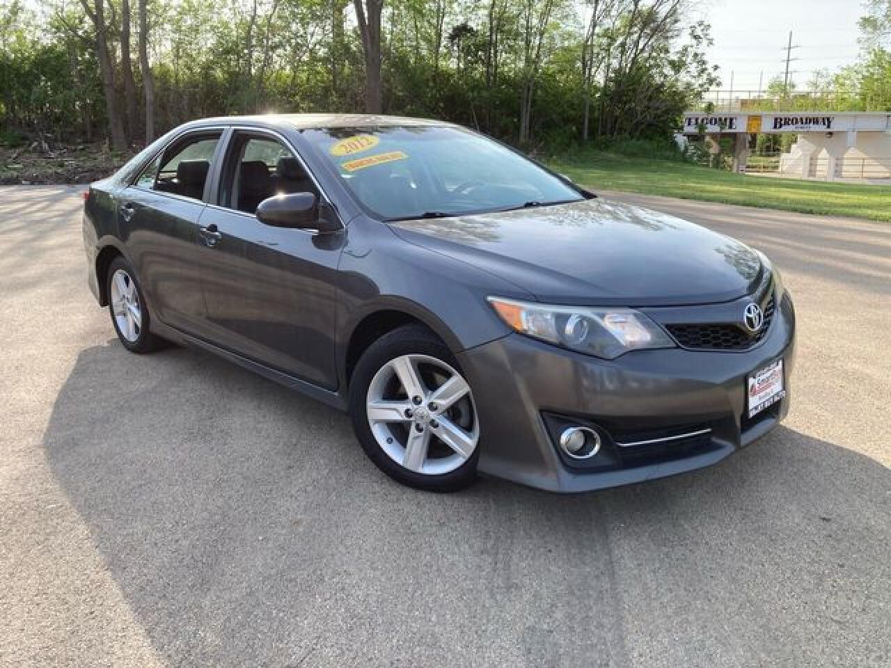 2012 TOYOTA CAMRY