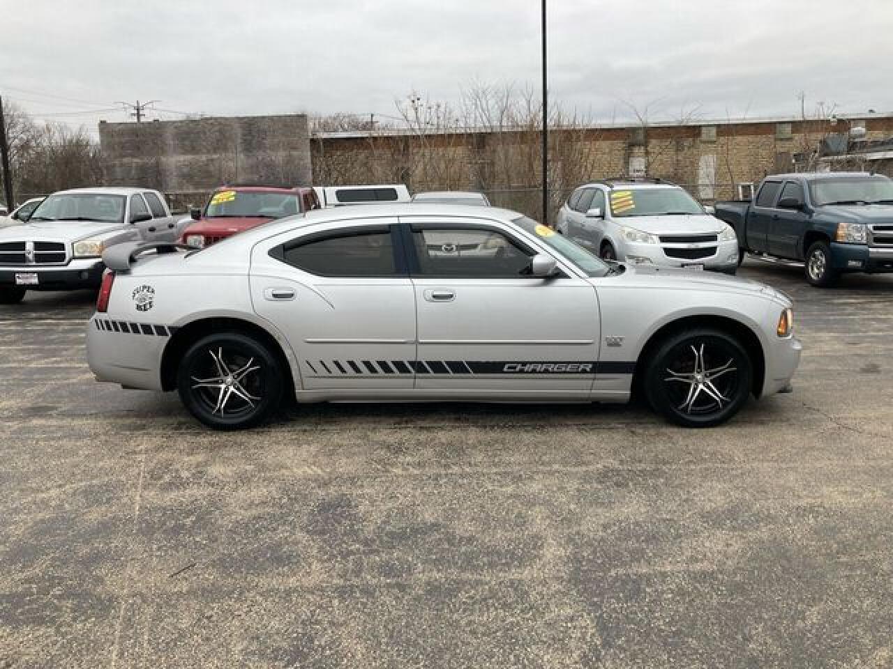2010 DODGE CHARGER