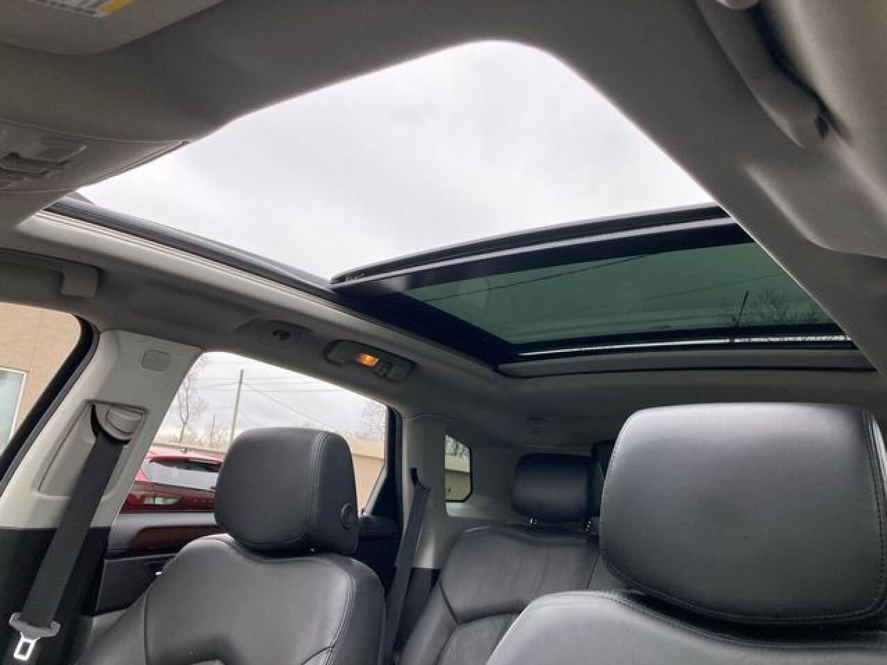 2010 CADILLAC SRX