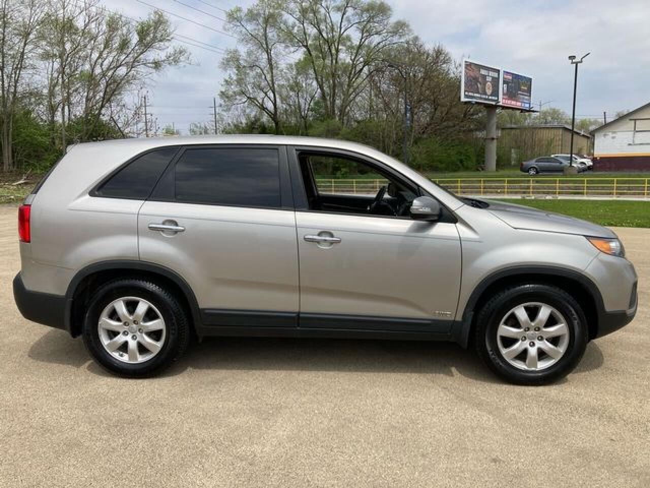 2012 KIA SORENTO