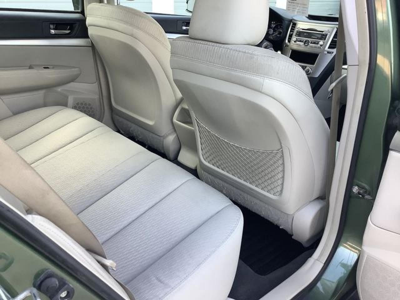 2010 SUBARU Outback