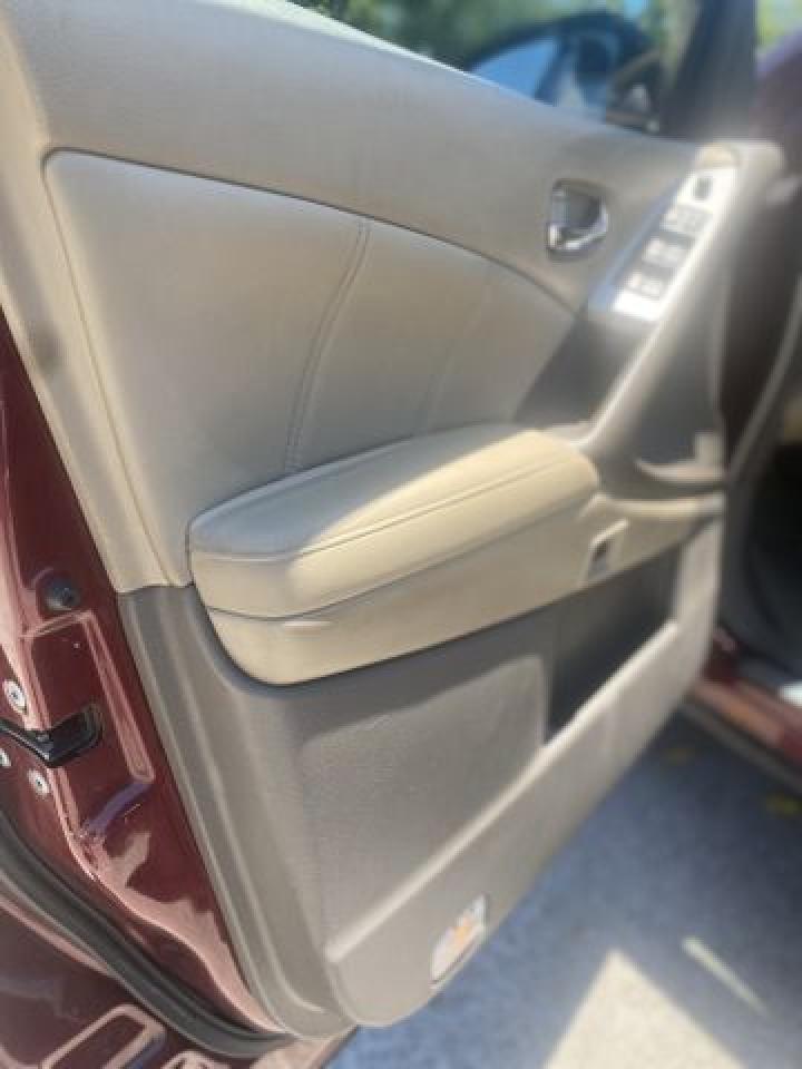 2011 NISSAN MURANO