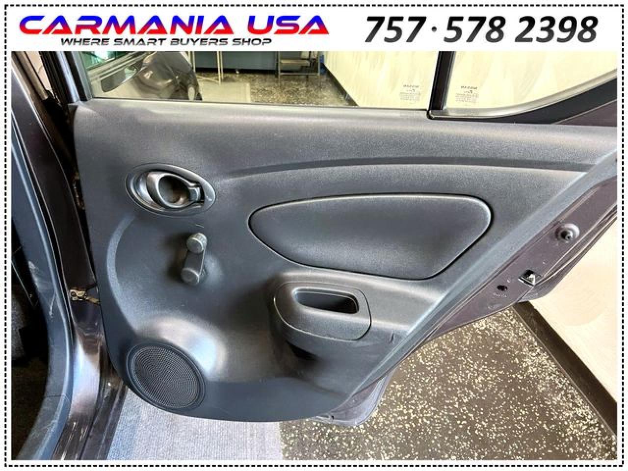 2015 NISSAN VERSA