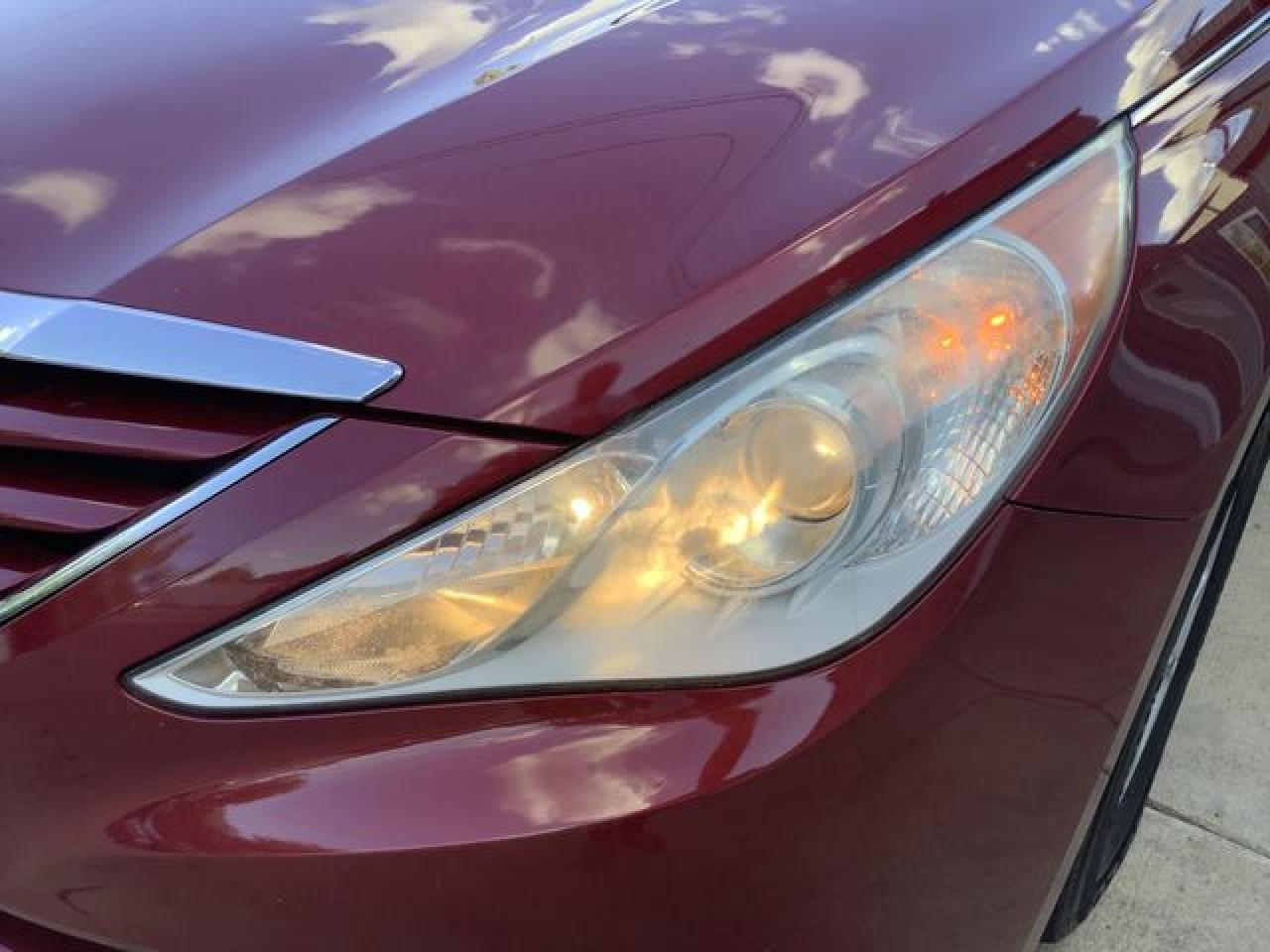 2011 HYUNDAI SONATA