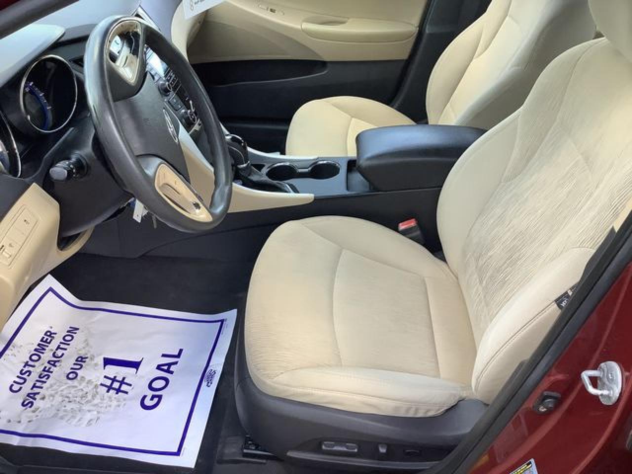 2011 HYUNDAI SONATA
