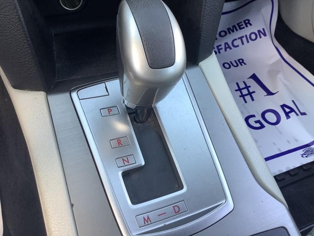 2010 SUBARU Outback