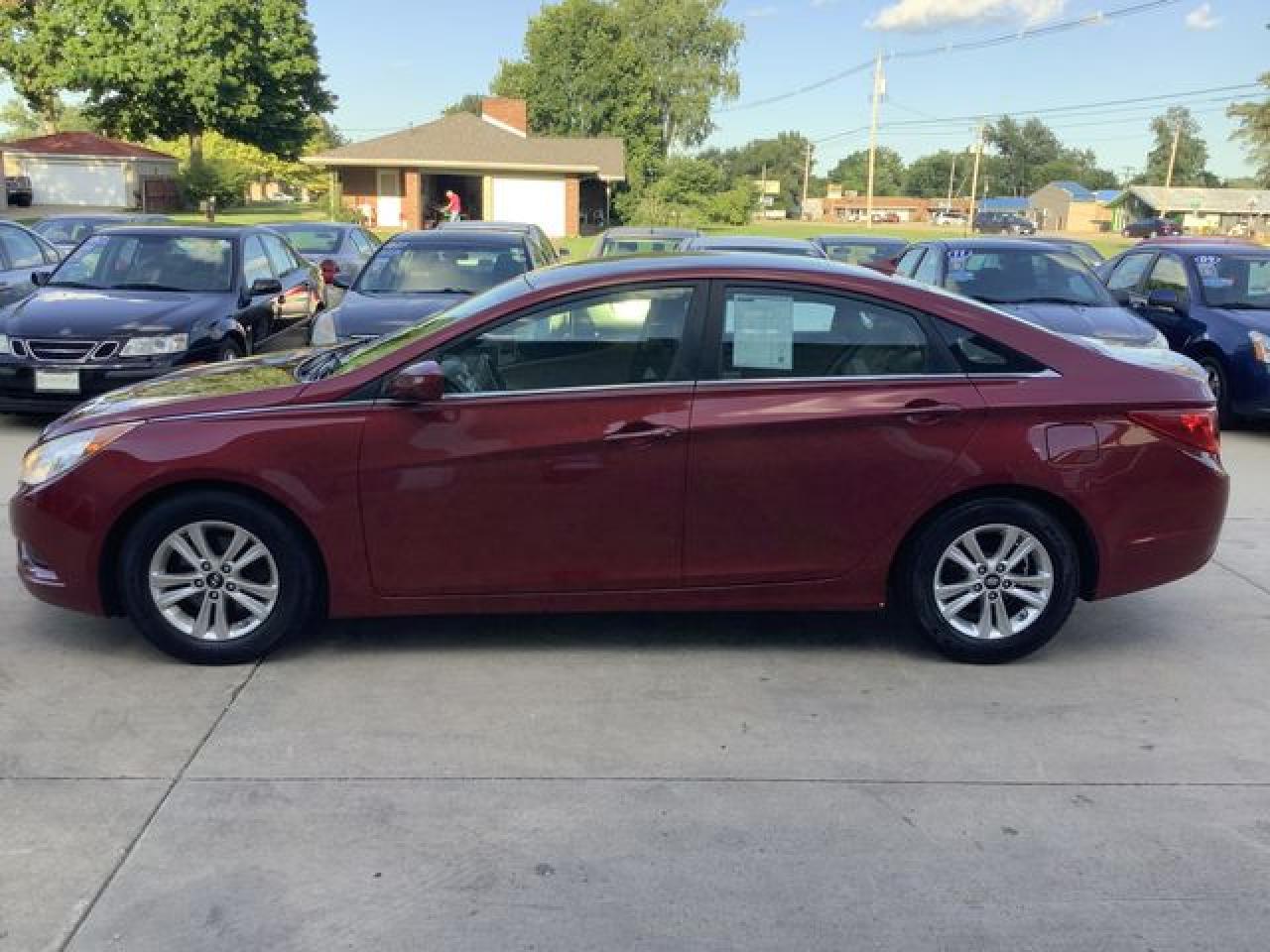2011 HYUNDAI SONATA