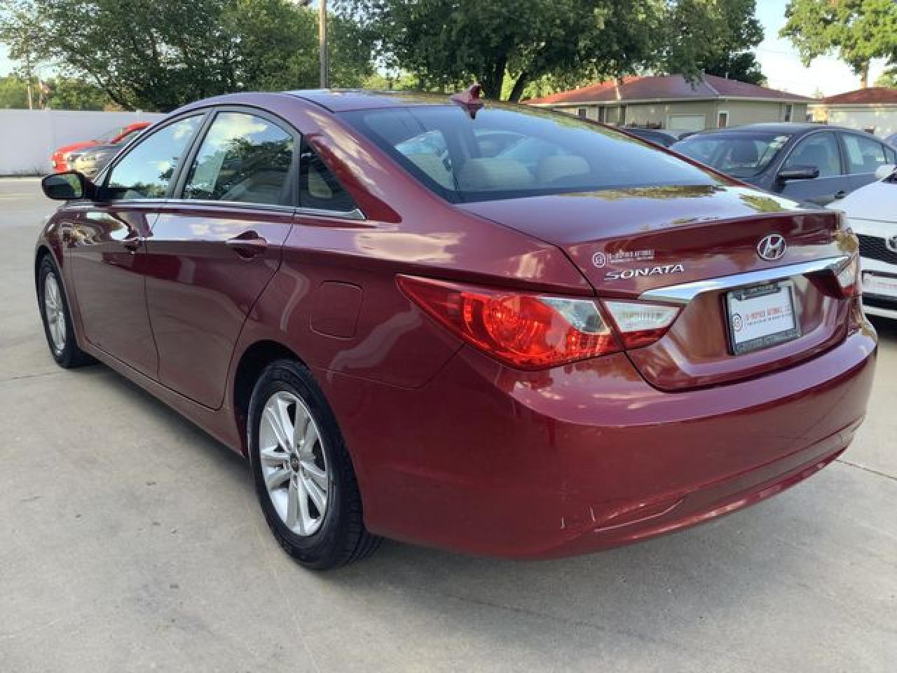 2011 HYUNDAI SONATA