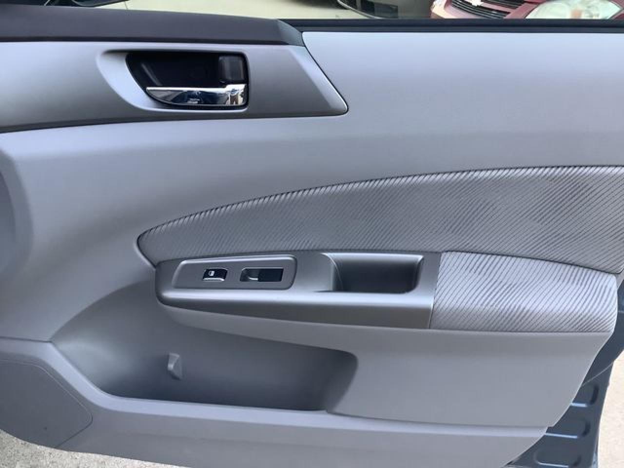 2010 SUBARU FORESTER