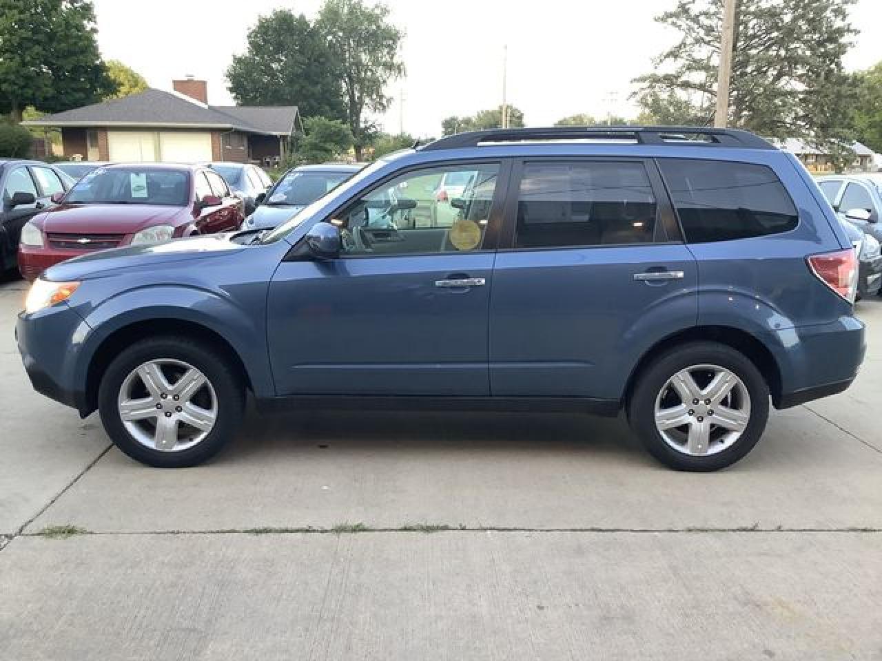 2010 SUBARU FORESTER