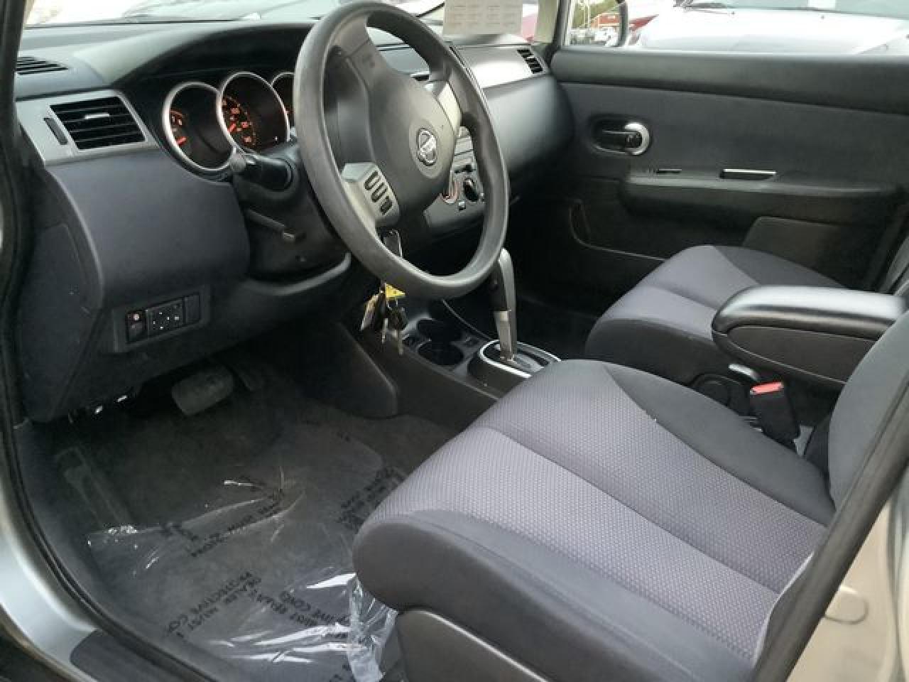 2008 NISSAN VERSA