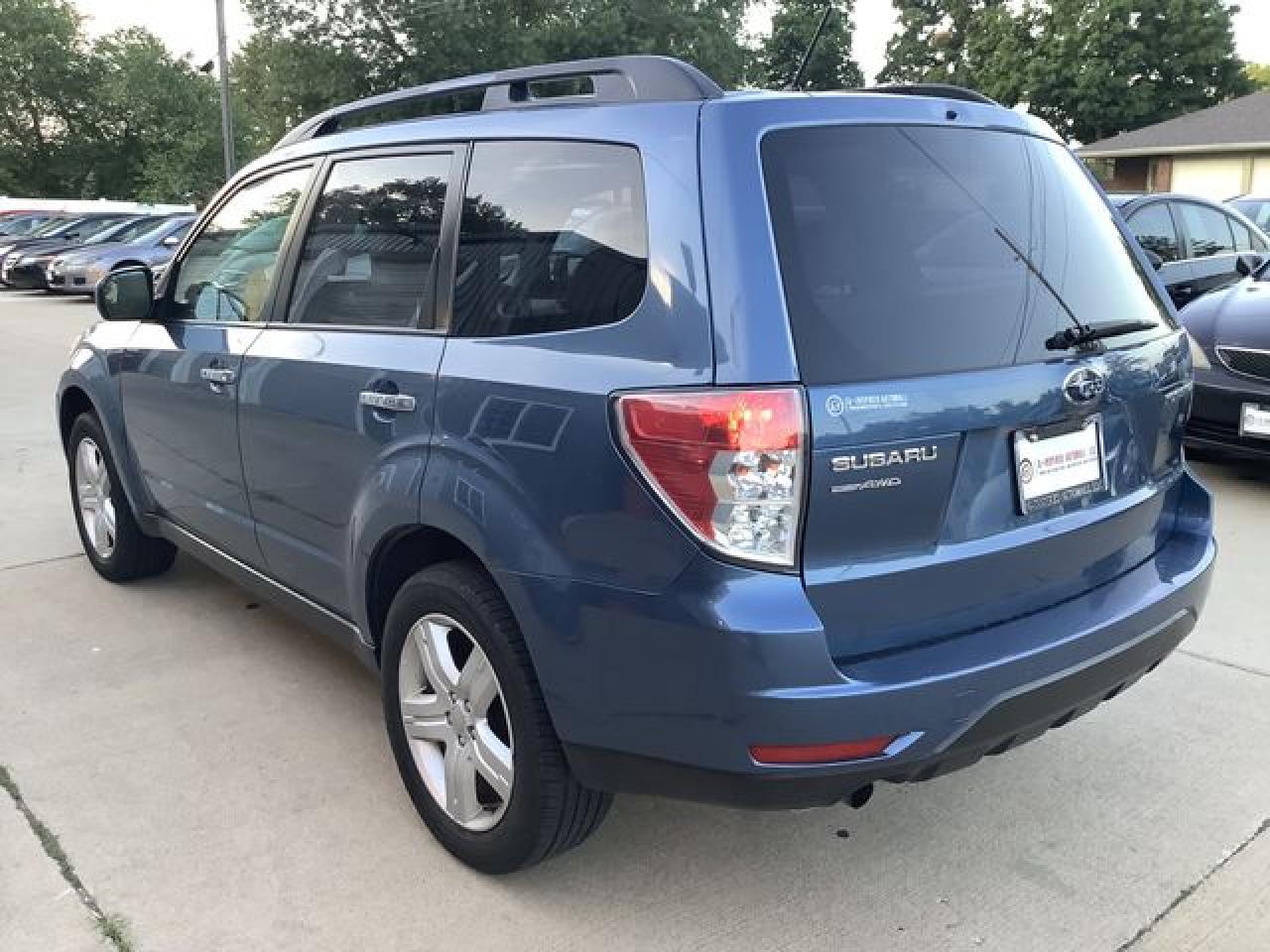 2010 SUBARU FORESTER