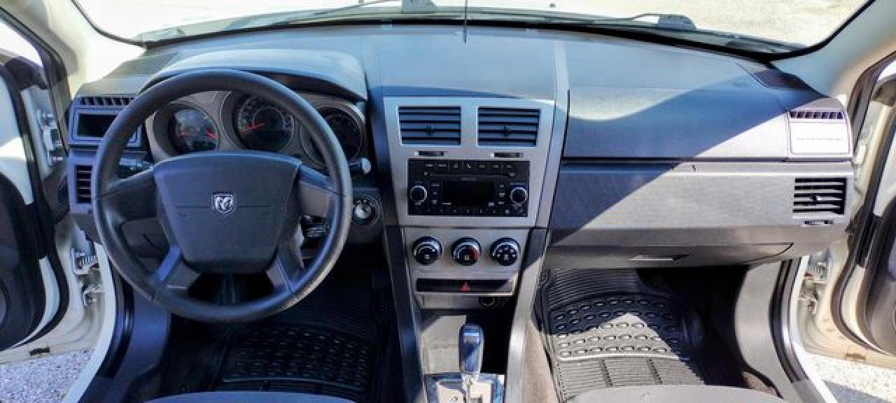 2010 DODGE Avenger
