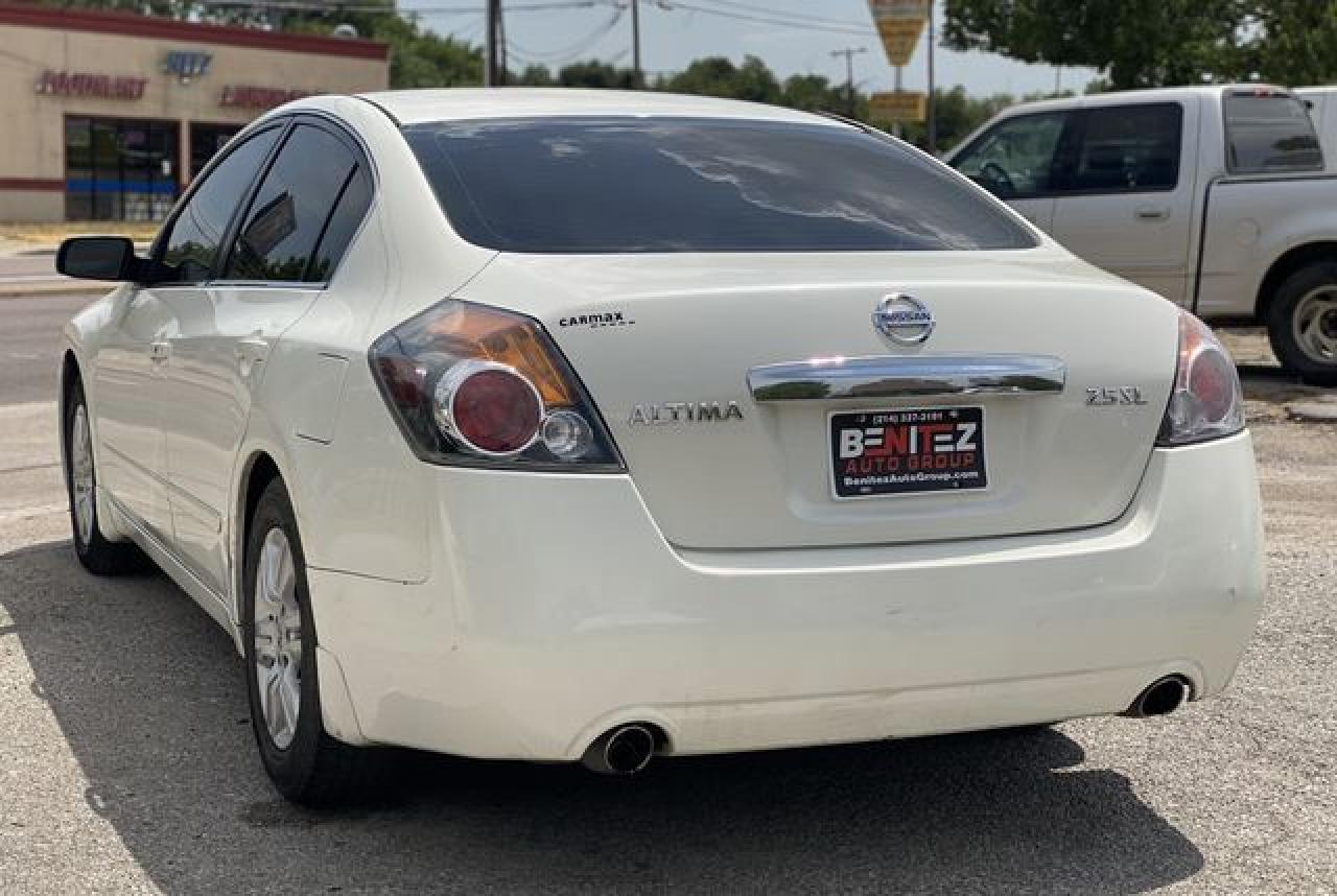 2012 NISSAN ALTIMA