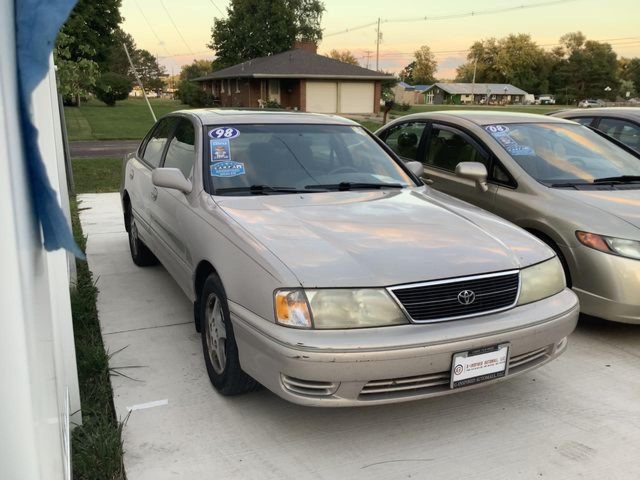 1998 TOYOTA Avalon