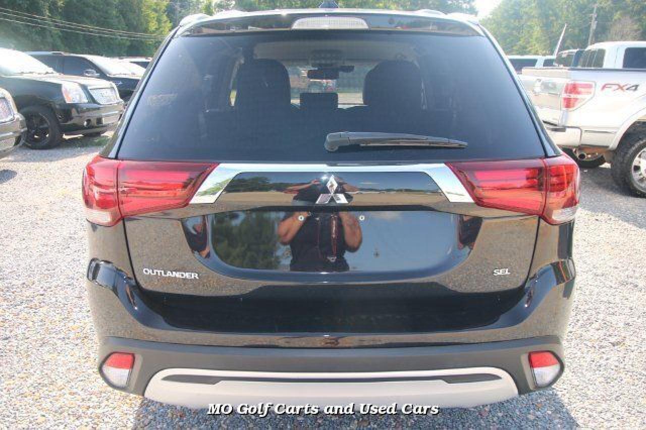 2020 MITSUBISHI outlander