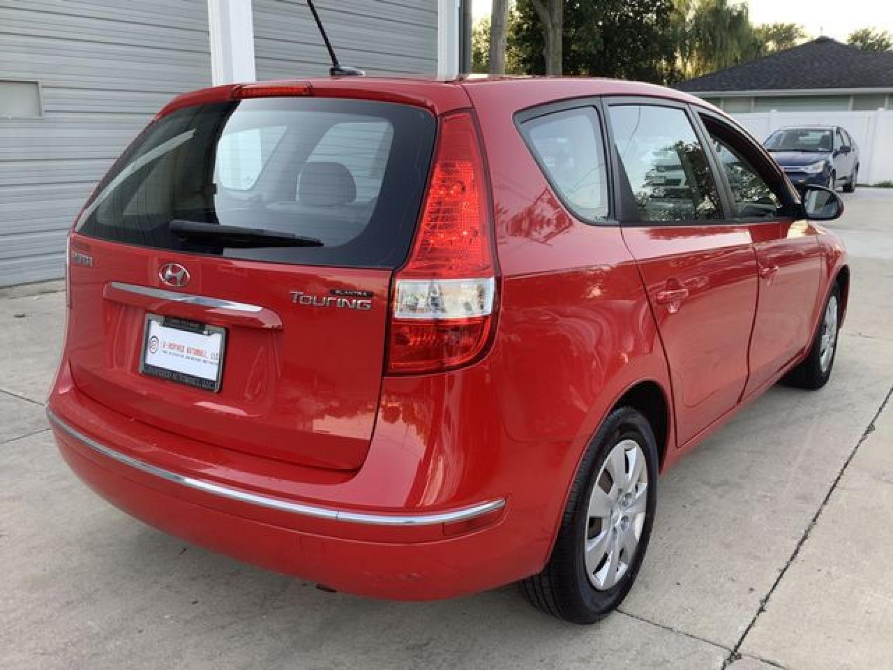 2011 HYUNDAI ELANTRA