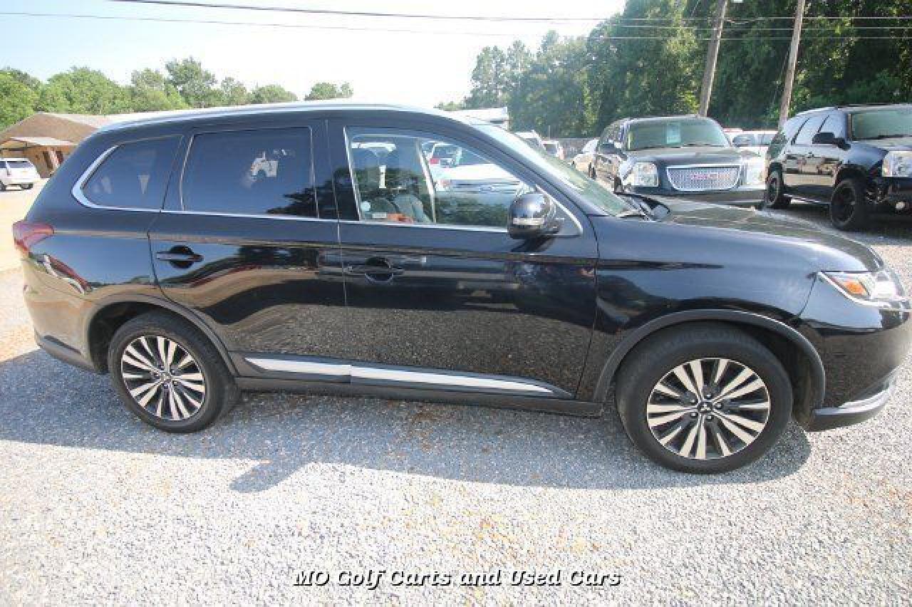 2020 MITSUBISHI outlander