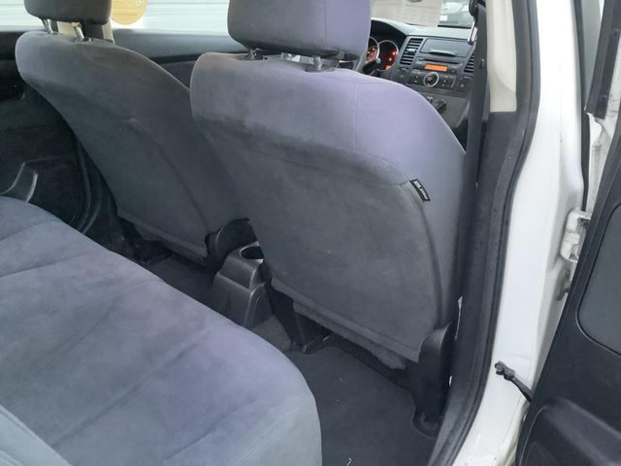 2009 NISSAN VERSA