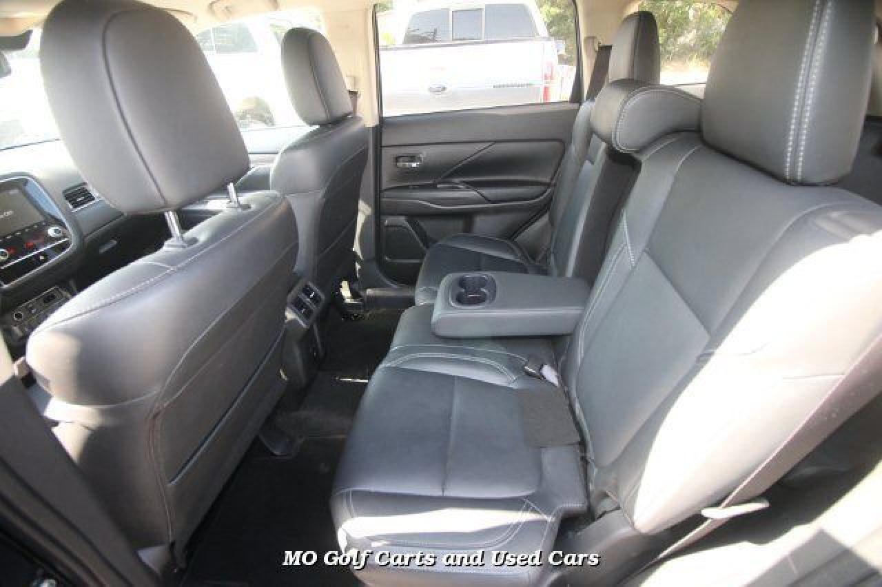 2020 MITSUBISHI outlander