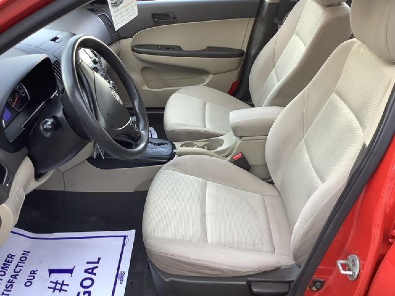 2011 HYUNDAI ELANTRA