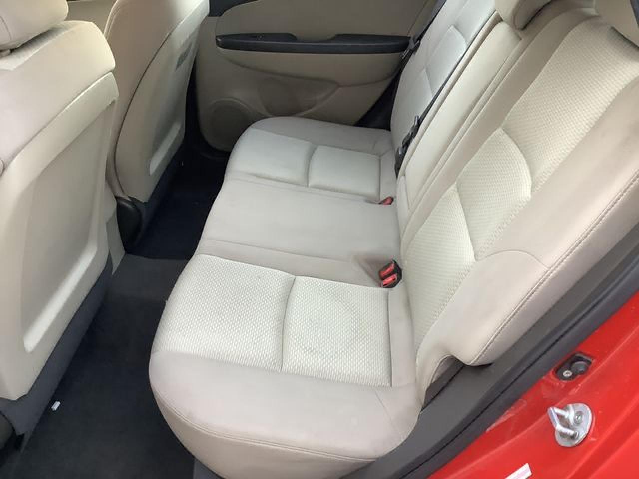 2011 HYUNDAI ELANTRA