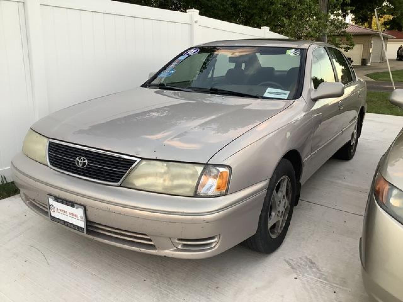 1998 TOYOTA Avalon