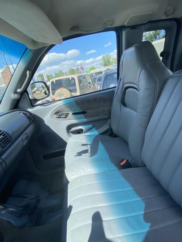 1999 DODGE Ram 3500