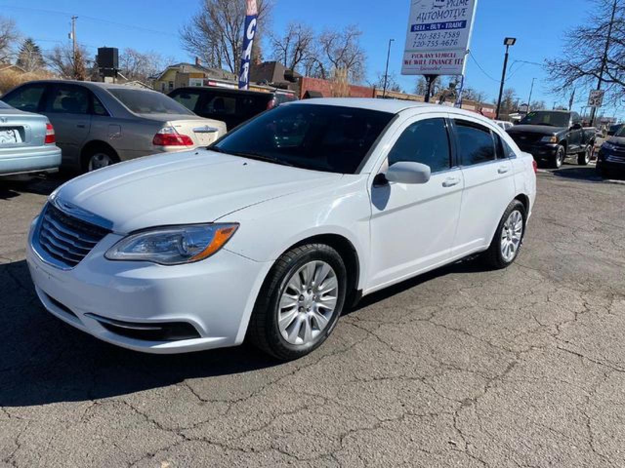 2014 CHRYSLER 200