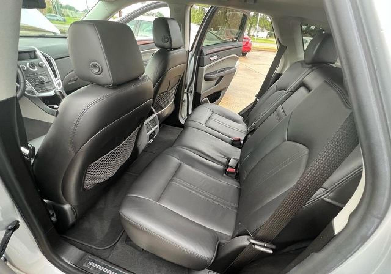 2011 CADILLAC SRX