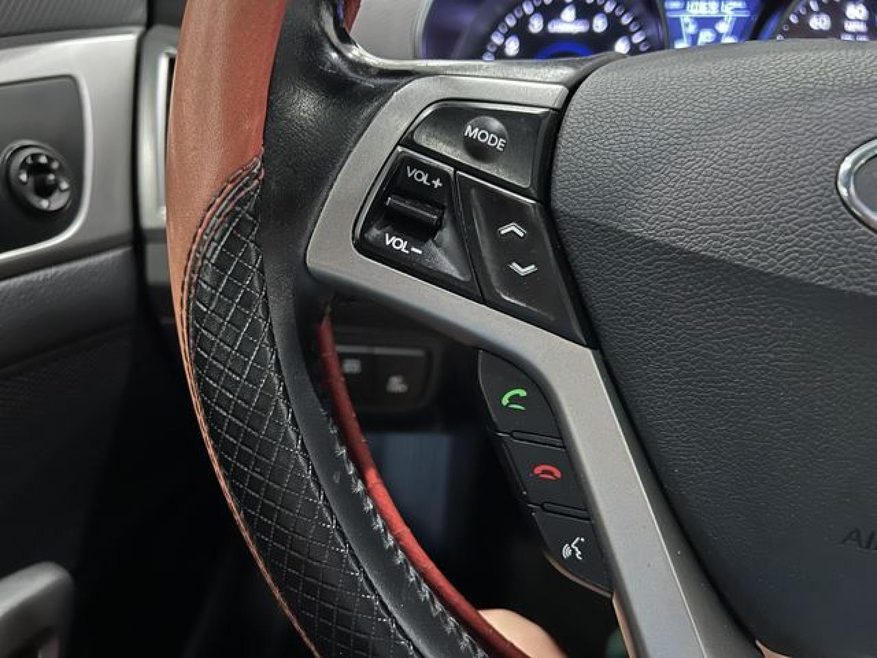 2013 HYUNDAI VELOSTER
