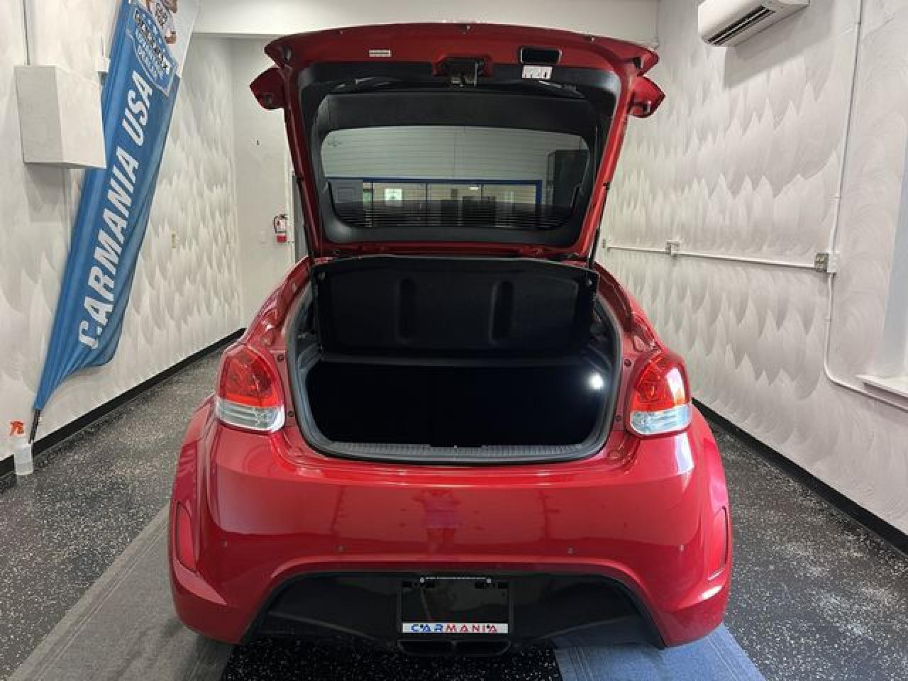 2013 HYUNDAI VELOSTER