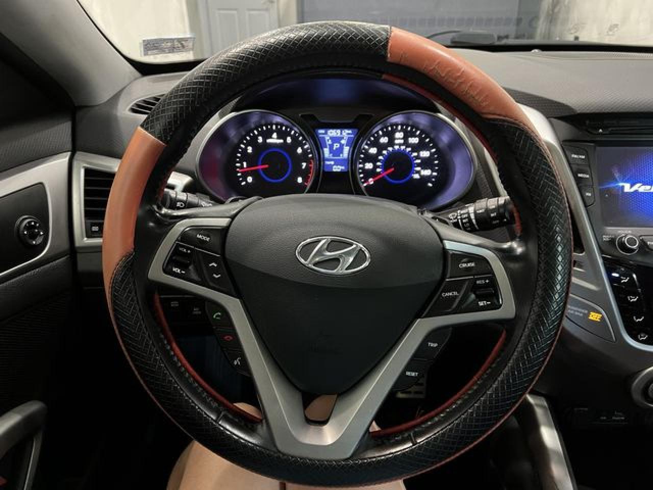 2013 HYUNDAI VELOSTER