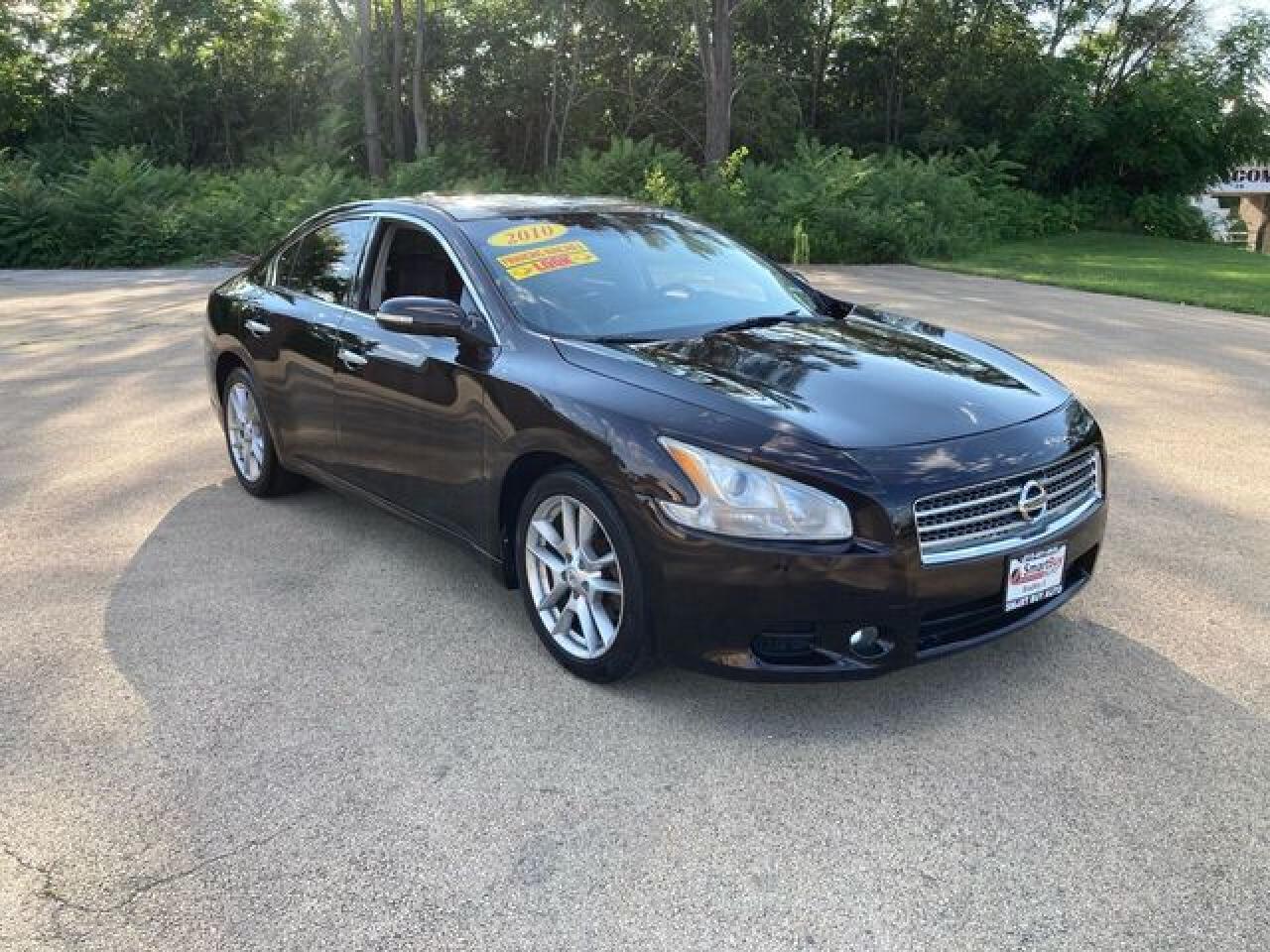2010 NISSAN Maxima