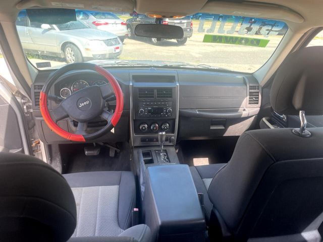 2010 JEEP Liberty
